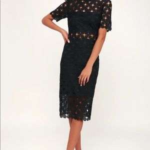 NWT Lulus Black Lace Bodycon Midi Dress